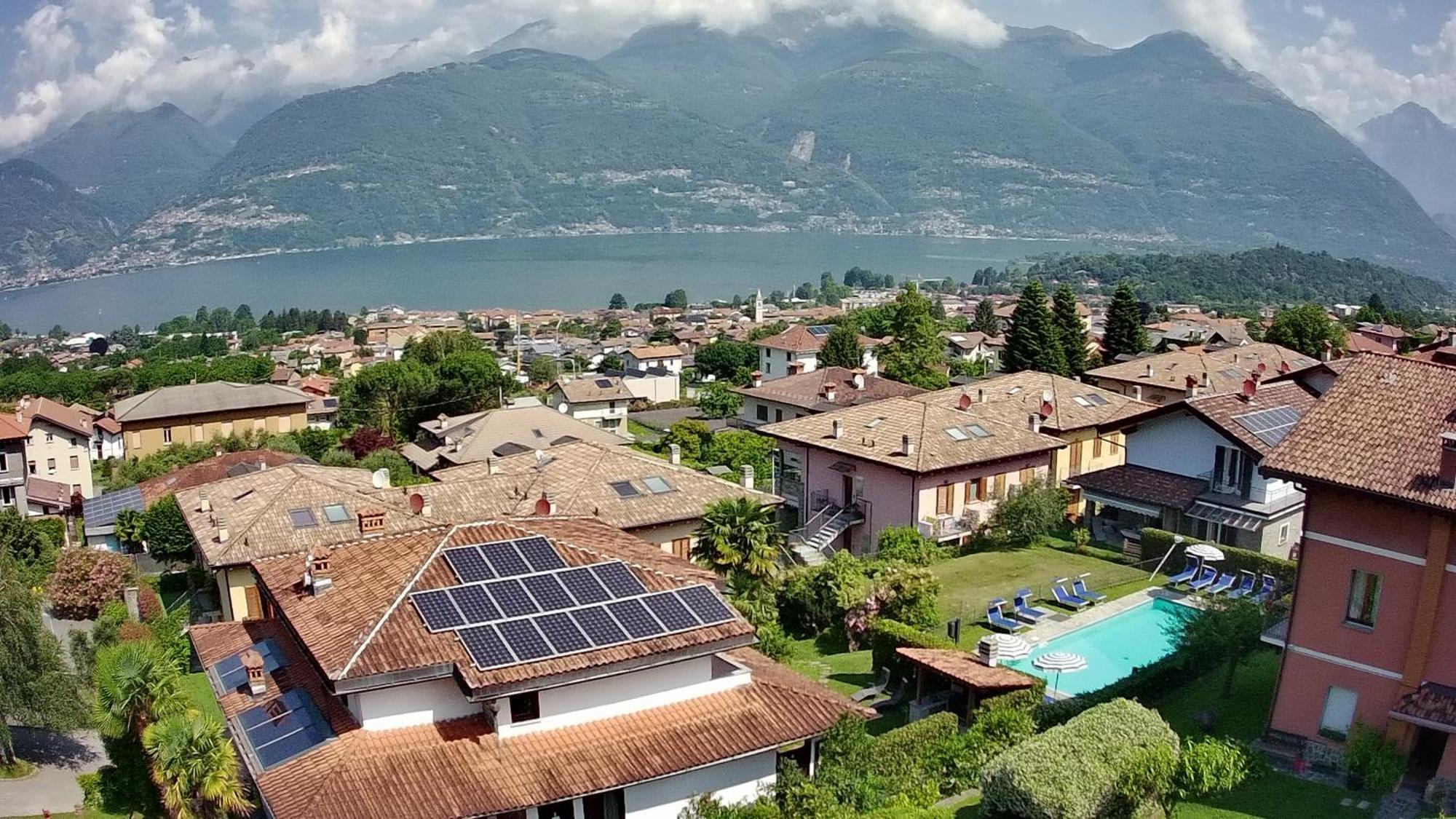 Villa Quattro Stagioni Colico Eksteriør billede